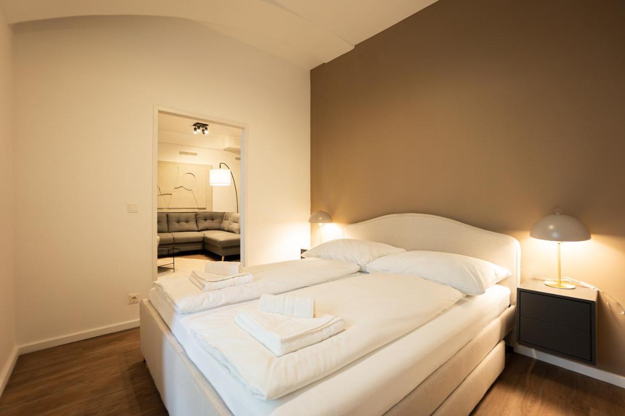 Stylish Apartment With Dedicated Working Space And Super King-Size Bed Located Between City Centre And Donau River 维也纳 外观 照片